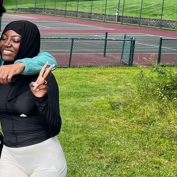 Adidas Running  top - Picture 4 of 4